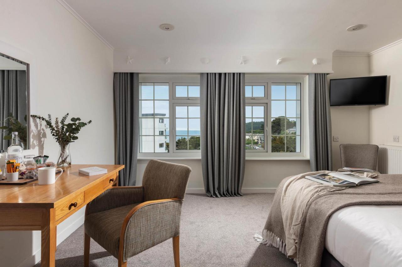 Отель St Michaels Resort, 4*